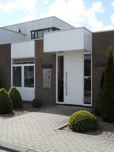 Verbouwing kantoren, receptie en koffiecorner te Zoeterwoude Rijndijk